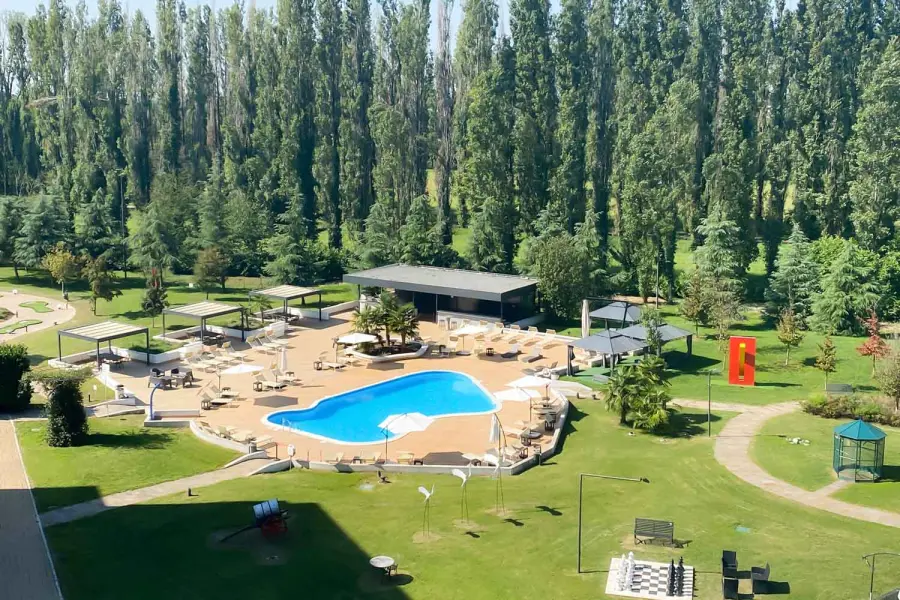 Un palcoscenico verde per eventi aziendali e momenti privati